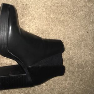 Forever 21 Shoes - Booties Forever 21 Shoes - Booties